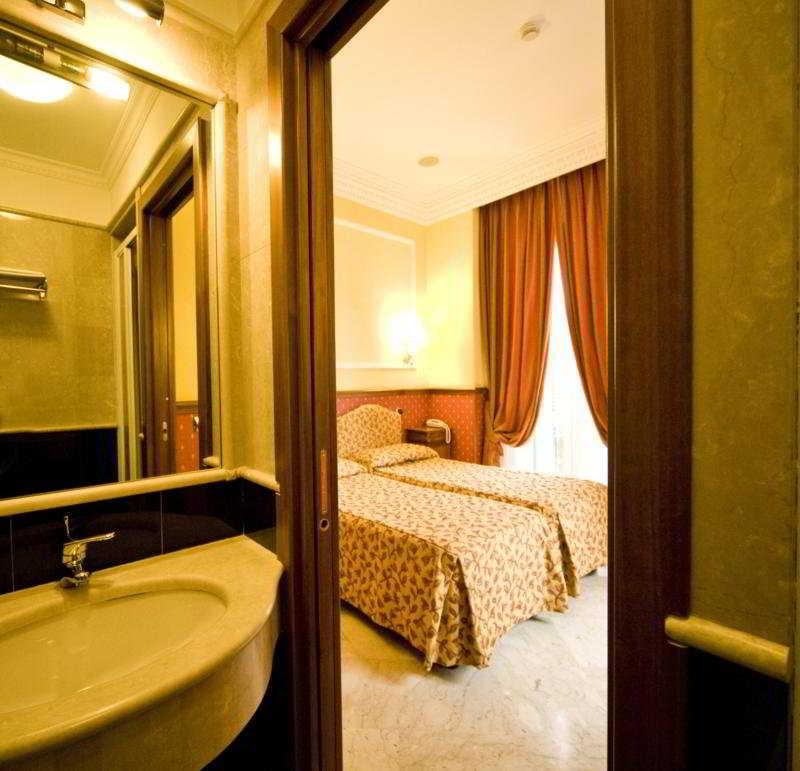 Hotel Donatello Рим Экстерьер фото