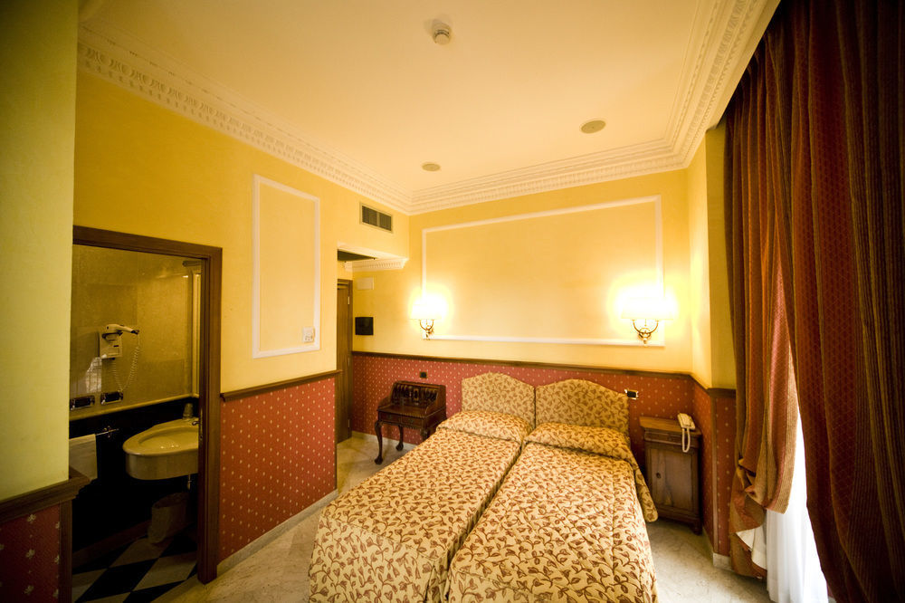 Hotel Donatello Рим Экстерьер фото